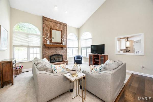 905 Phillip CT, O'fallon, IL 62269