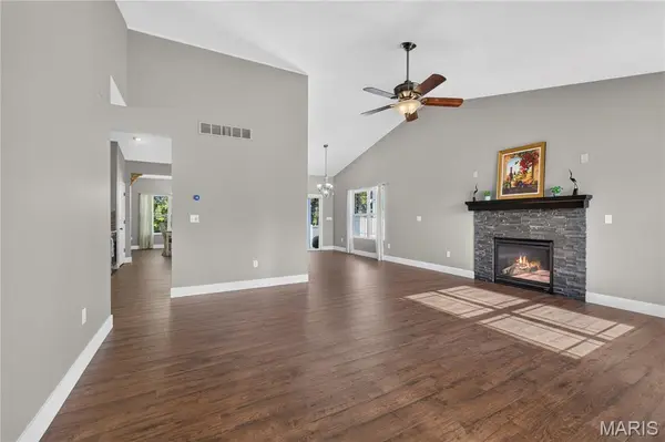 1309 Hollander CT, O'fallon, IL 62269