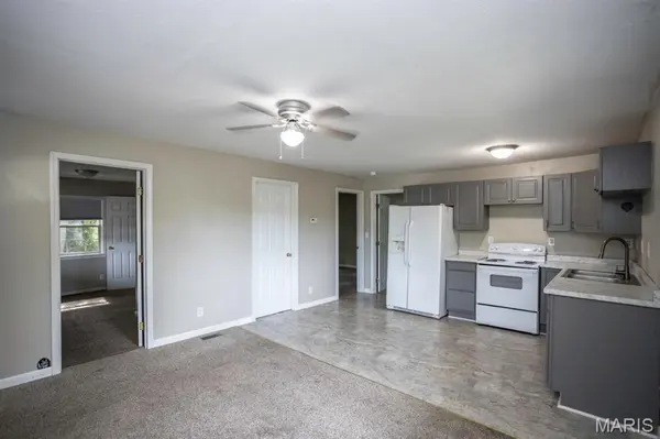 107 Bluff CIR, Waynesville, MO 65583