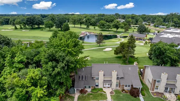 2873 Fairways CIR #N, Unincorporated, MO 63303