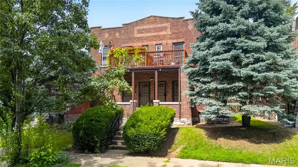 2329 Michigan AVE #2329, St Louis, MO 63104