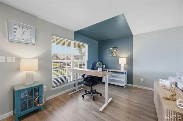 707 Switchgrass DR, Wentzville, MO 63385