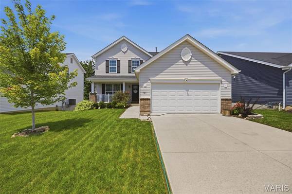 707 Switchgrass DR, Wentzville, MO 63385