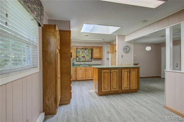 304 Lee, East Prairie, MO 63845