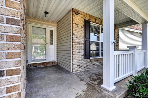415 Newport DR, St Peters, MO 63376
