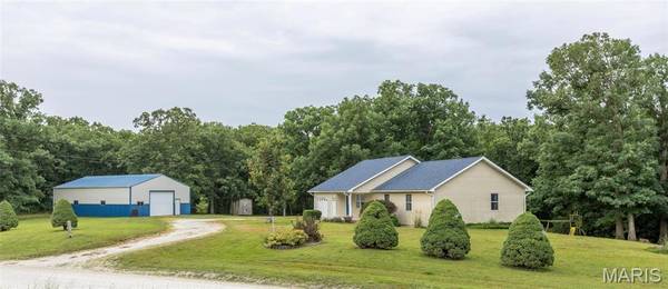 20573 250th ST, Lewistown, MO 63452