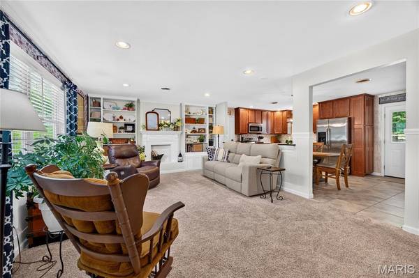 802 Barbara PL, O'fallon, MO 63366