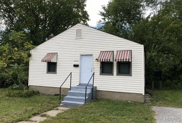 454 Northridge DR, Riverview, MO 63137
