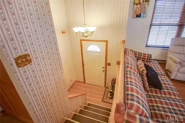1024 W Hickory ST, Jerseyville, IL 62052