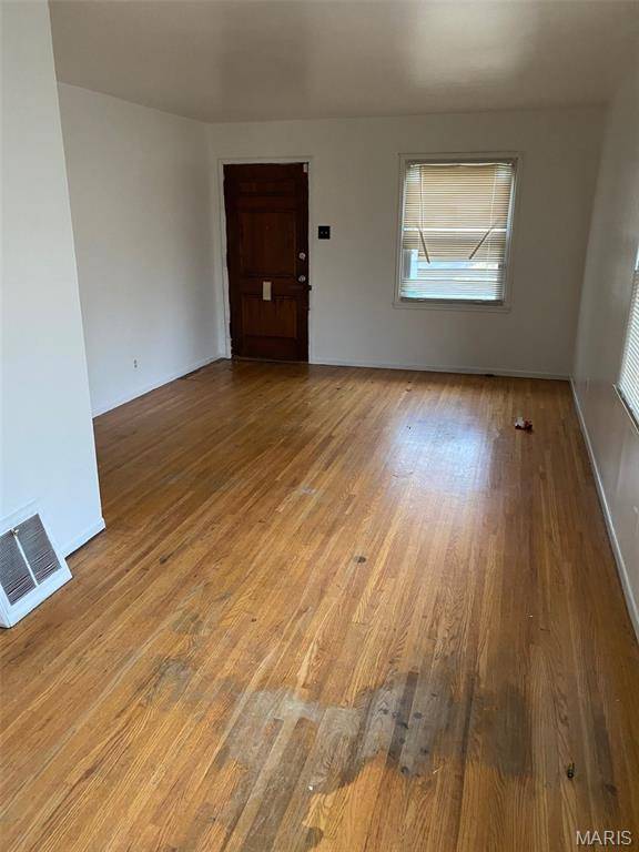 244 Presley DR, St Louis, MO 63137