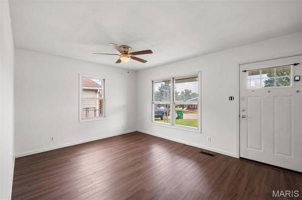 304 E 3rd ST, Pevely, MO 63070
