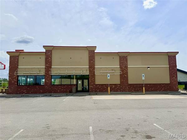 500 N Giant City RD, Carbondale, IL 62901