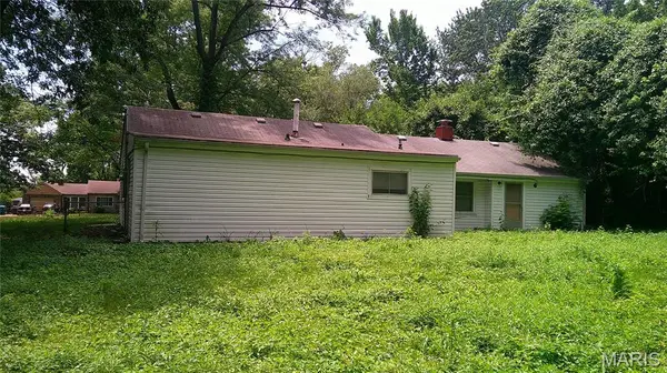10272 Imperial DR, St Louis, MO 63136