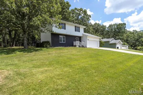 500 Stone Ridge DR, Waynesville, MO 65583