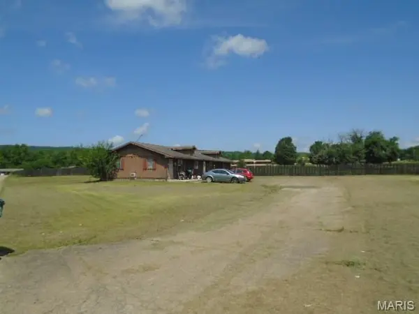 586 St Marys ST #566-651, Pilot Knob, MO 63663