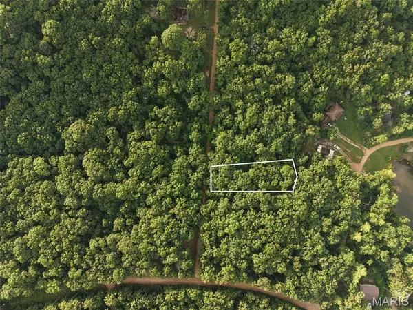 404 Saturn LN, Lonedell, MO 63060