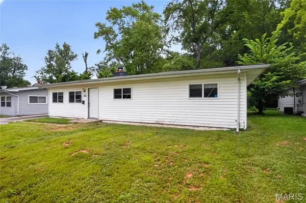 1126 Haley AVE, St Louis, MO 63121