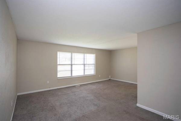 111 BARNETT, Dixon, MO 65459
