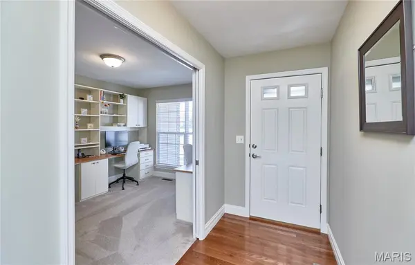 1203 Sadie LN, Fenton, MO 63026