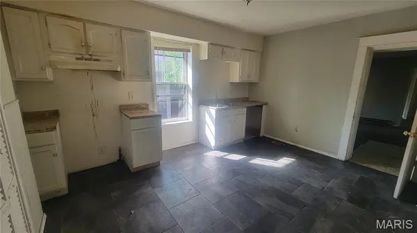 3719 Neosho ST, St Louis, MO 63116