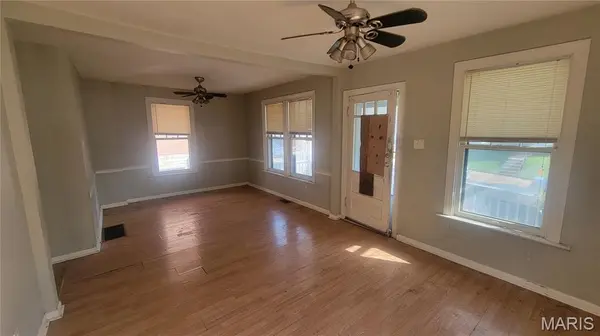 3719 Neosho ST, St Louis, MO 63116