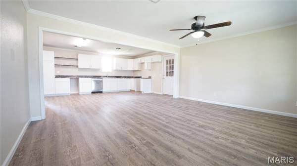 811 Chautauqua Lane, Dexter, MO 63841