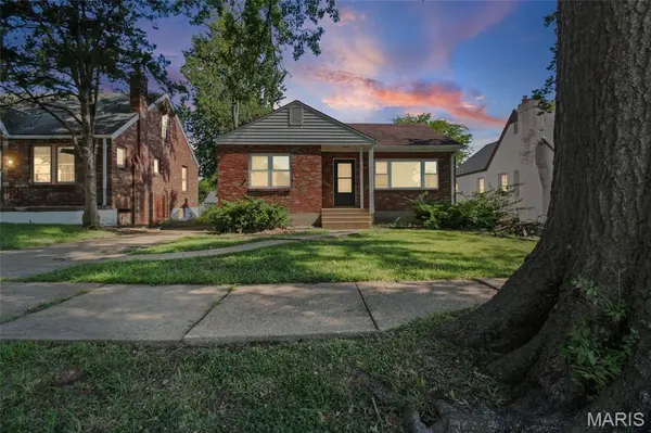 6949 Melrose Ave. AVE, University City, MO 63130