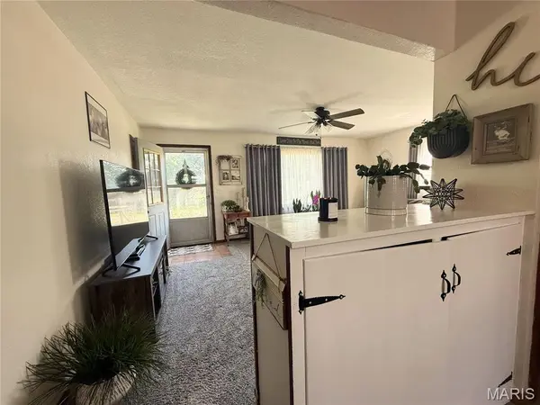504 E Park ST, Brashear, MO 63533