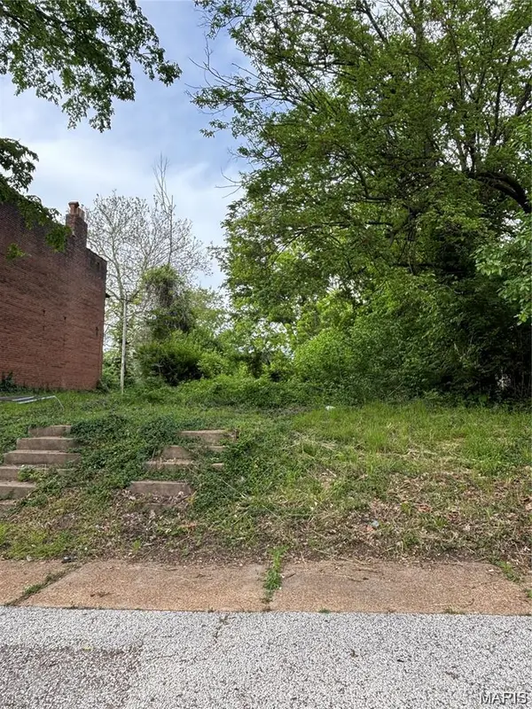 6311 Page AVE, Wellston, MO 63133