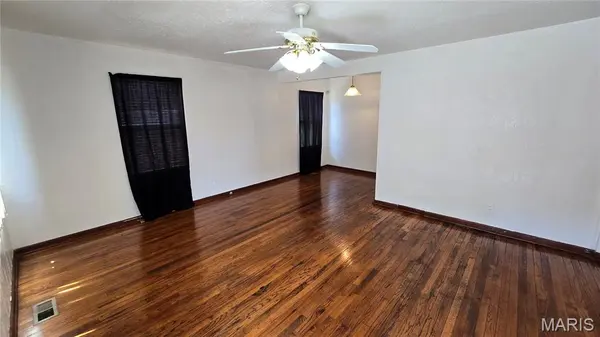 1469 Ferguson AVE, St Louis, MO 63133
