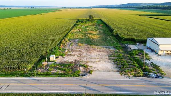 1059 State Route 16, Eldred, IL 62027