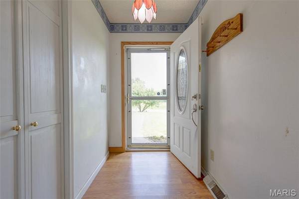 14904 Sycamore ST, Grafton, IL 62037