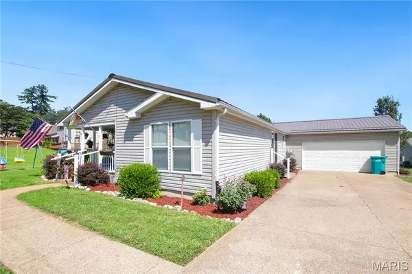 131 E Springfield AVE, Gerald, MO 63037