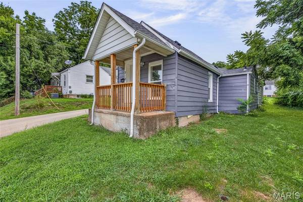 310 Moore ST, Festus, MO 63028