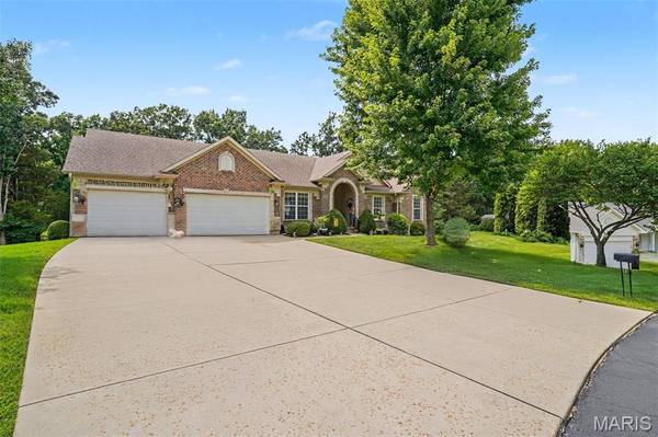 6337 White Clover DR, Cedar Hill, MO 63016