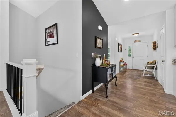 617 Autumn Crest DR, Troy, MO 63379