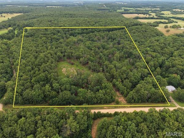0 Robin DR, Stoutland, MO 65567