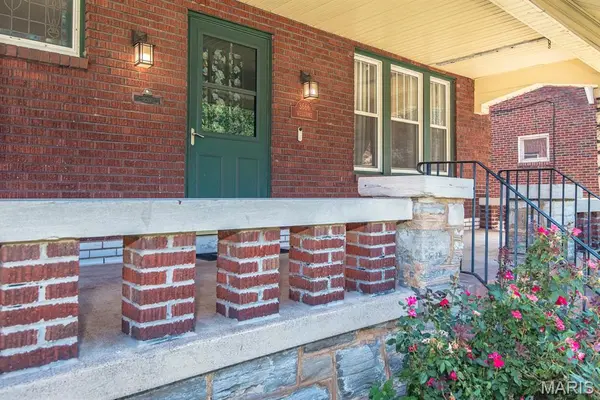 3666 Loughborough AVE, St Louis, MO 63116