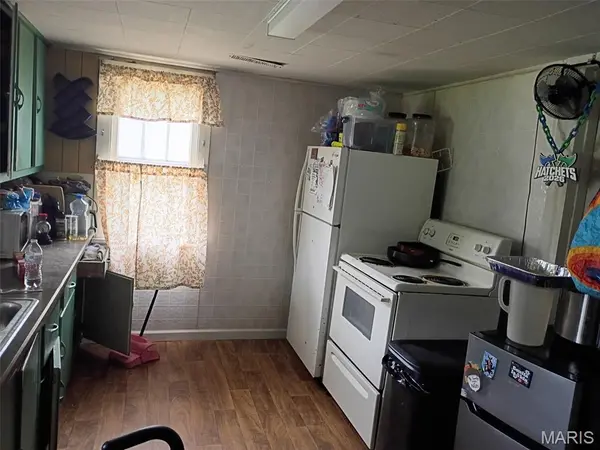 1504 Ohio, Windsor, IL 61957