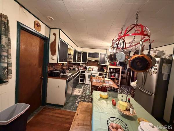 8286 Lockman ST, Winona, MO 65588
