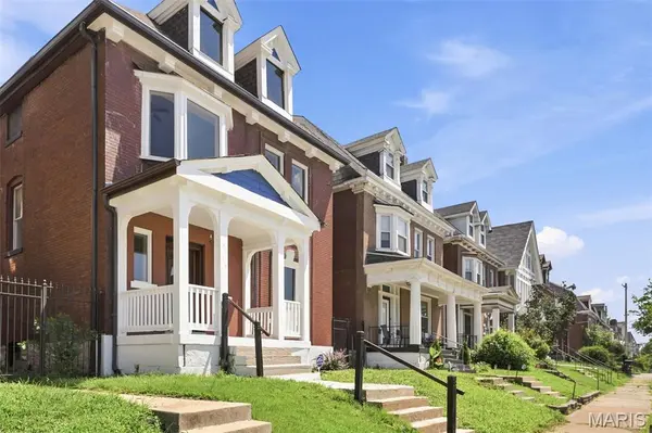 5115 Cabanne AVE, St Louis, MO 63113