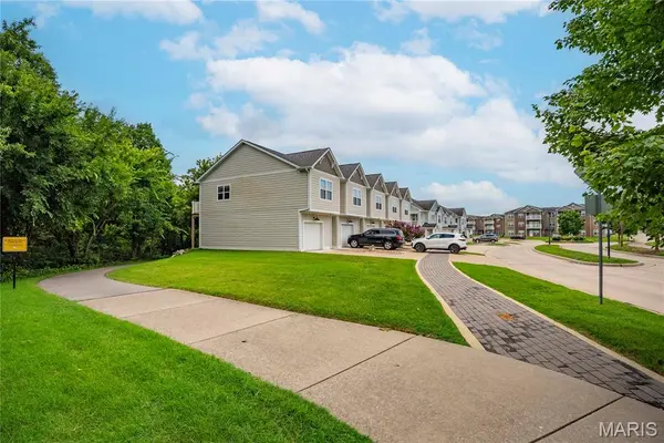 2020 Walden BLVD, Cape Girardeau, MO 63701