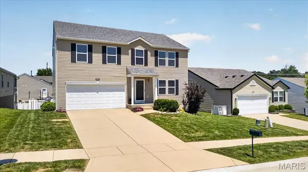 627 Hunt Run DR, Wentzville, MO 63385