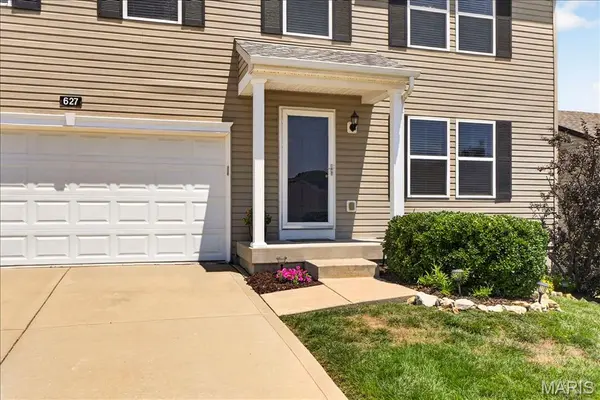 627 Hunt Run DR, Wentzville, MO 63385
