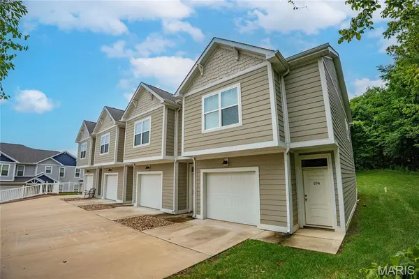 2035 Walden Pond WAY, Cape Girardeau, MO 63701