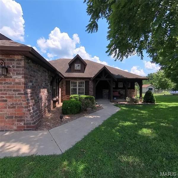 602 Oak Park BLVD, West Plains, MO 65775