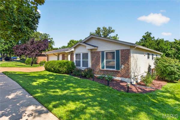 1045 Terracewood CIR, Unincorporated, MO 63011