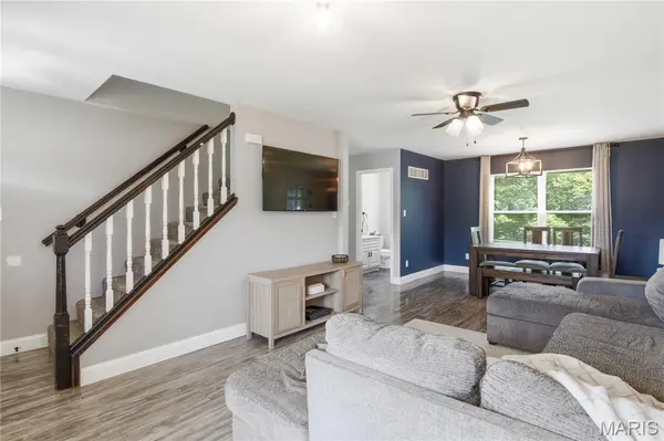 619 W Saint Louis ST, Columbia, IL 62236