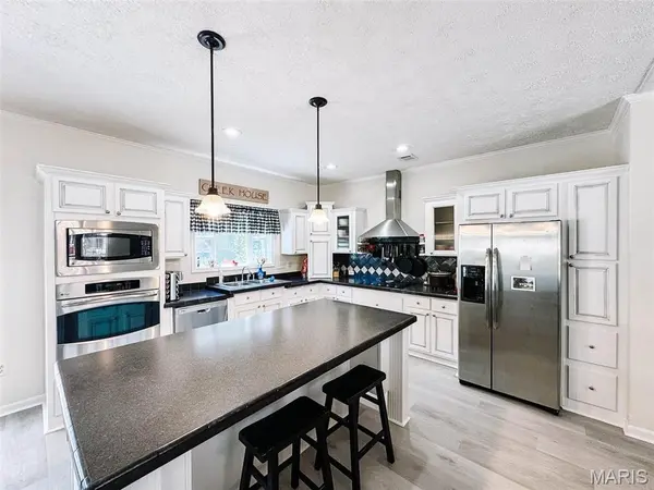 44513 Willow LN, Monroe City, MO 63456