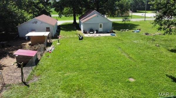 1204 Williamson AVE, Williamson, IL 62088